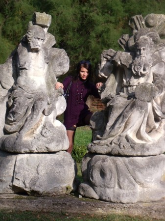 Yeah, I really like statues... :-) Yeah, I really like statues... :-)